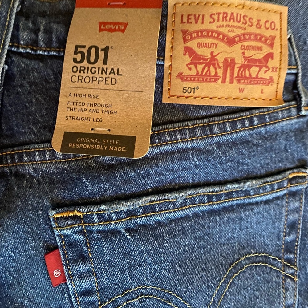New Levi’s 501 Cropped Jeans